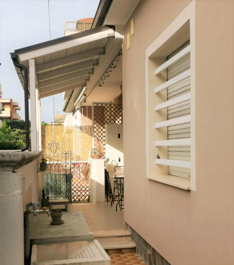 Casa Giulia A 500 Mt Dal Mare Villa Montesilvano Ngoại thất bức ảnh